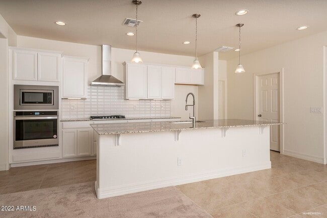 Photo - 16792 W Gwen St