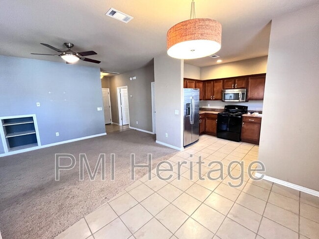 Photo - 3200 SW Windrift Ave