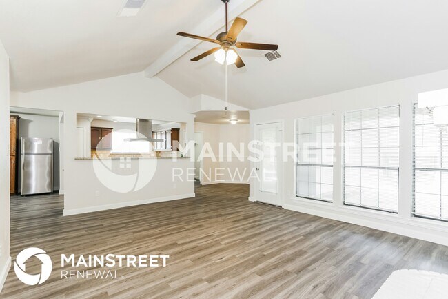 Photo - 2401 Cypress Dr