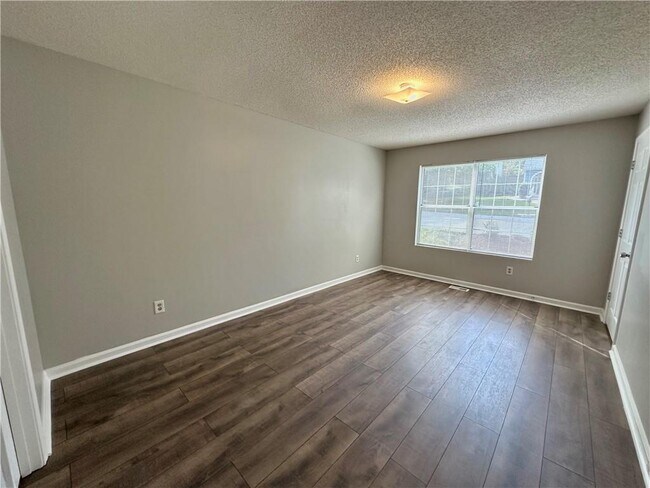 Photo - 4143 Lake Mist Dr NW