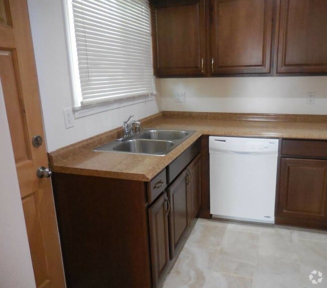 Building Photo - 536 N Van Ness Ave Unit 2D Rental