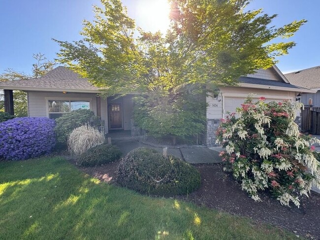 Photo - 1434 Leaf Ln