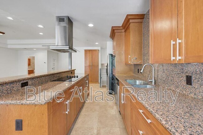 Photo - 2690 Rockbrook Dr