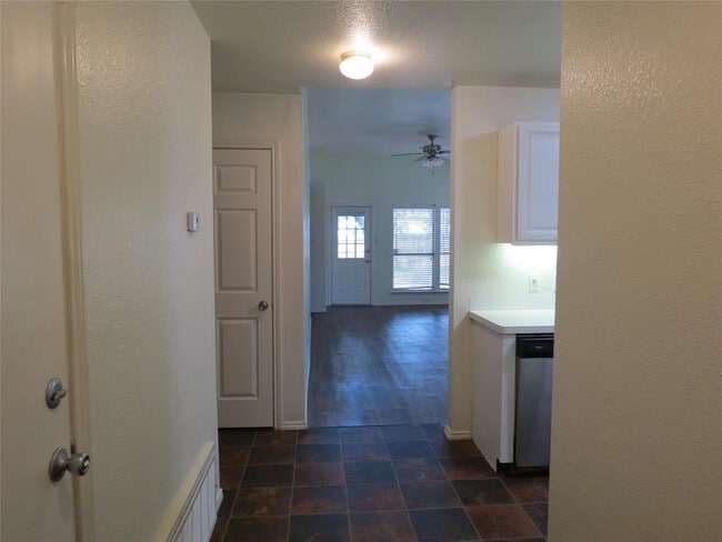Photo - 1503 Serene Oaks Dr