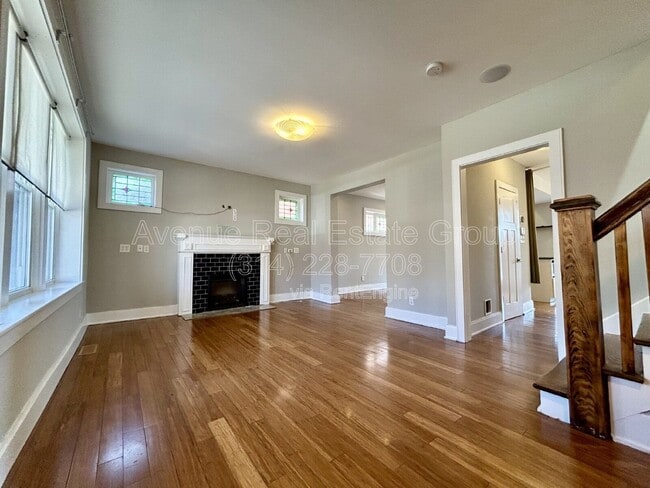 Photo - 5804 Pershing Ave