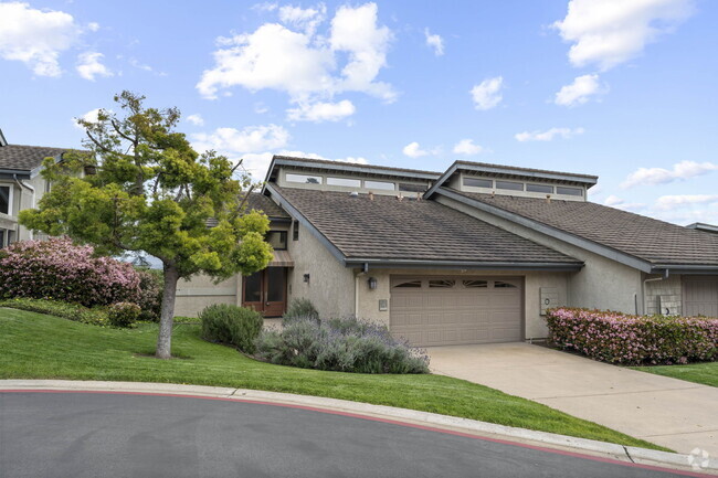 Building Photo - 6669 La Jolla Scenic Dr S Rental