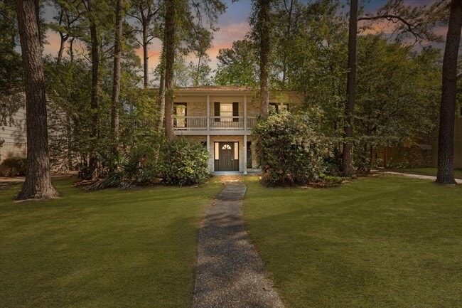 Photo - 3811 Woodbriar Dr