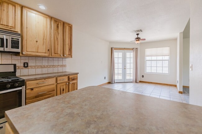 Photo - Spacious 4 Bedroom 2 Bath Home near Shopping
