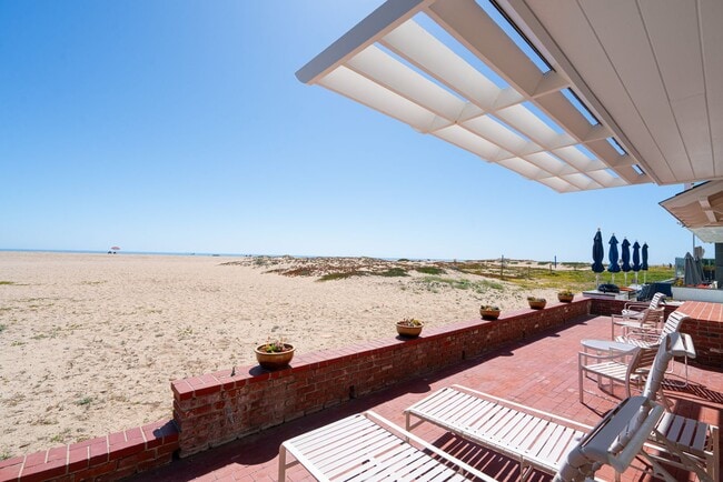 Photo - Winter Lease in Exclusive Peninsula Point Neighborhood. No yearly leases!