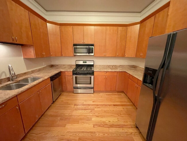 Photo - 4518 N Kedzie Ave