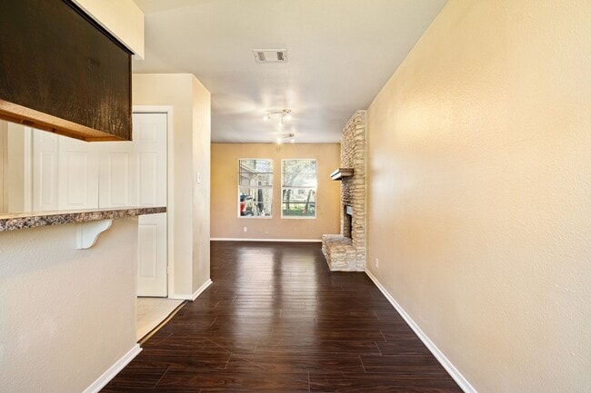Photo - Charming 2 Bedroom, 2 Bath Duplex in a Prime South Austin Neighborhood