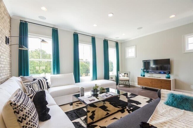 Photo - 20045 Windalier Wy