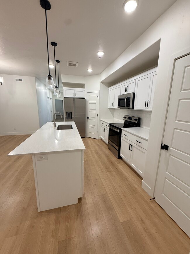 Photo - 551 S 1020 W Unit Condo/Apartment in American Fork