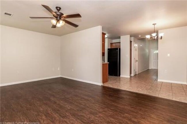 Photo - 2 Bedroom Condo 6 Minutes from UofA! Prime location in quiet neighborhood!