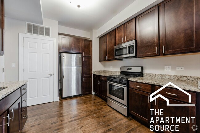 Building Photo - 2506 W Argyle St Unit 1 Rental