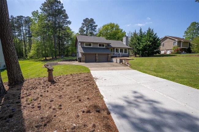 Building Photo - 1540 Magnolia Pl Rental