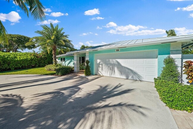 Photo - 500 Sunrise Way