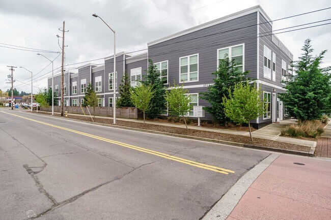 Photo - Evergreen Townhomes Unit 103