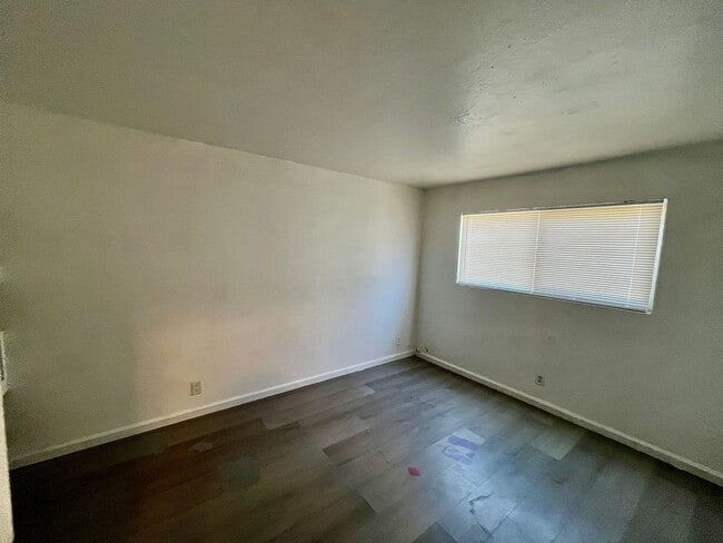 Photo - 151 Catron Dr Unit B