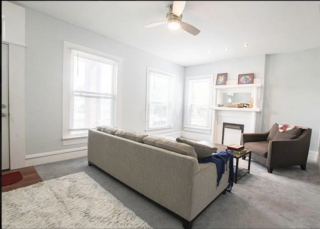 Photo - 57 E Moler St