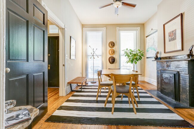 Photo - 2404, 2406 & 2408 E Clay Street