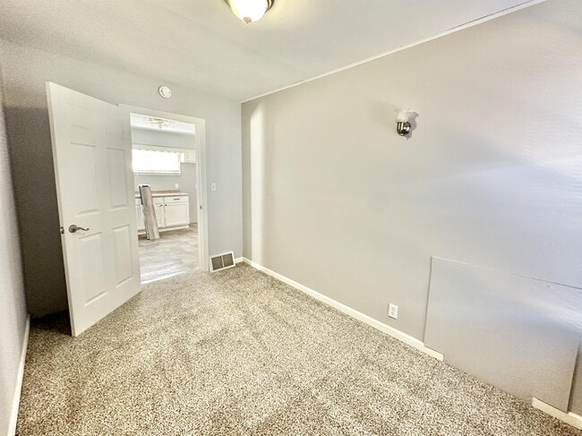 Photo - 1023 Hackett St