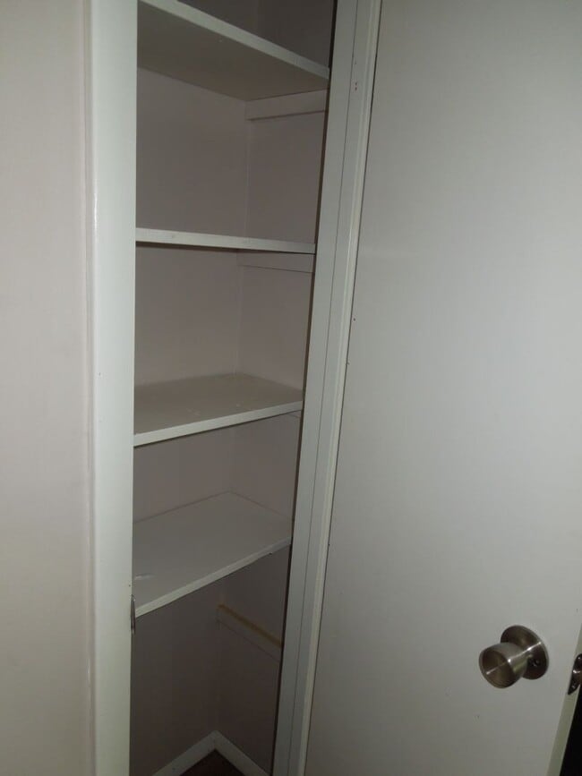 Photo - 3227 Washington Pike Unit 8