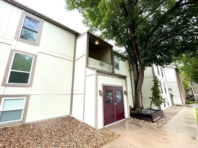 Building Photo - 7256 S Xenia Cir Unit C