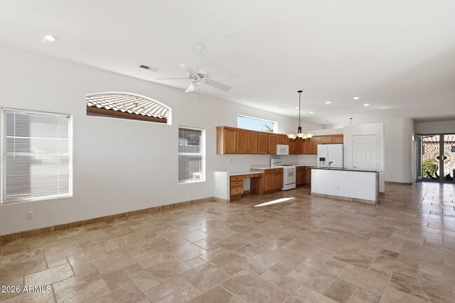 Photo - 15707 E Cactus Dr