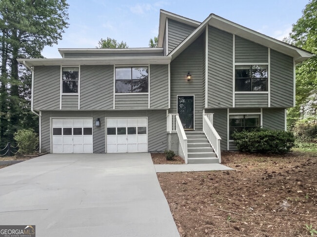 Building Photo - 323 Park Ridge Ct