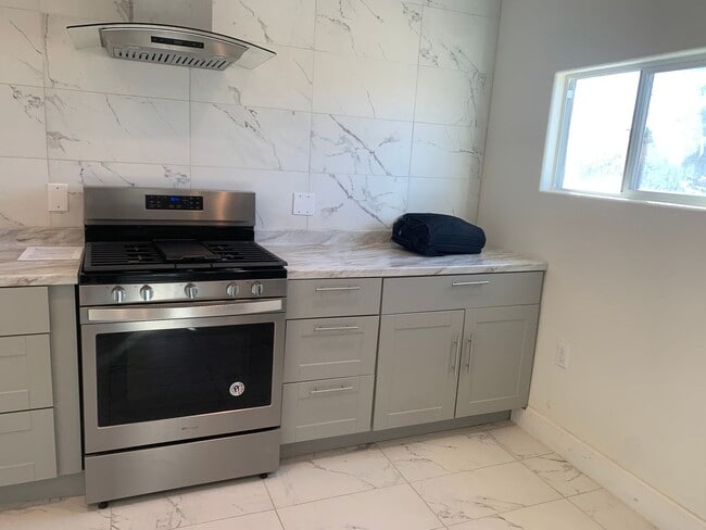 Photo - 23911 S Neighbours Blvd