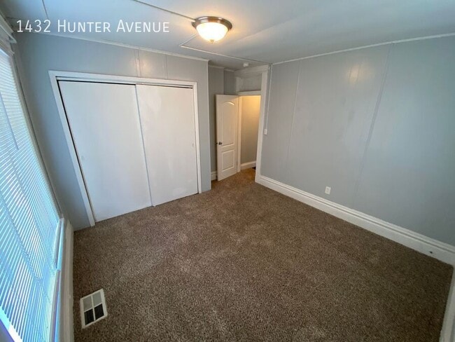 Photo - 1432 Hunter Ave
