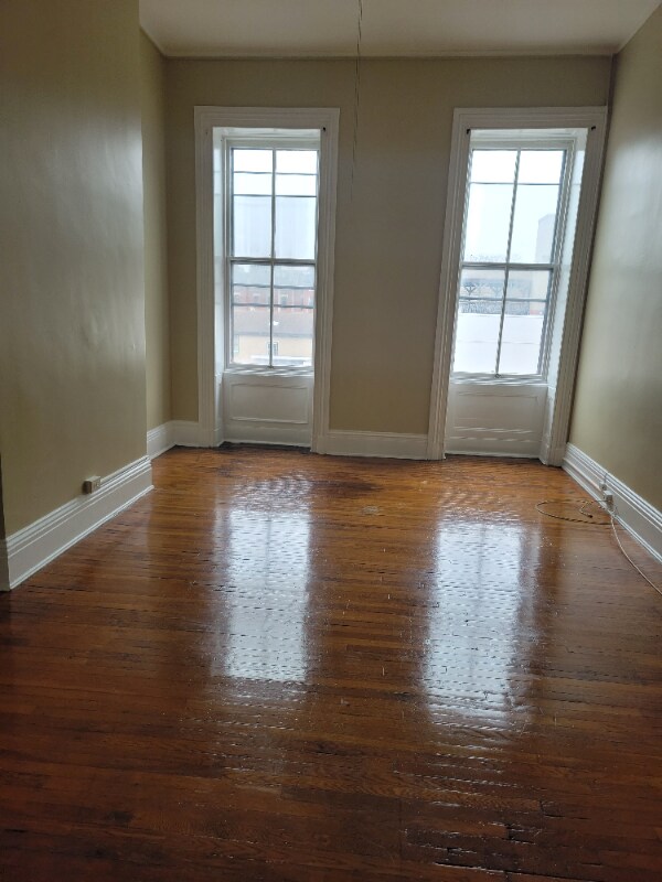 Photo - 220 W Madison St Unidad 1-A