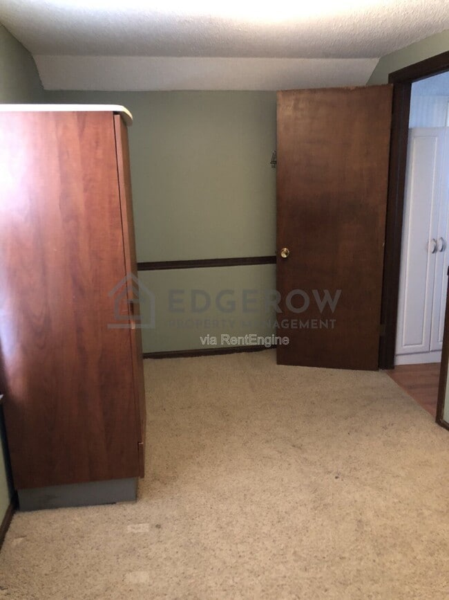 Photo - 5554 Pleasant Ave