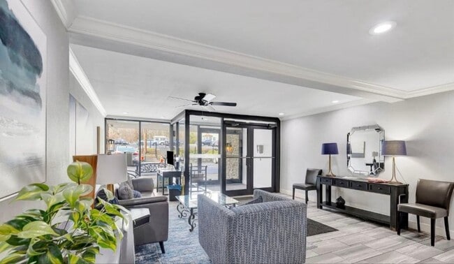 Photo - 1815 William Howard Taft Rd Unit 409