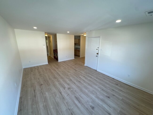 Photo - 9440 Woodbridge Rd