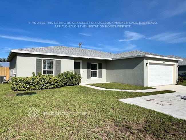 Photo - 426 NW Airoso Blvd