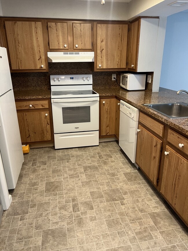 Photo - 1426 Stagecoach Rd