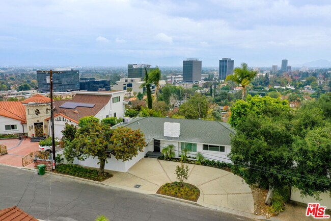 16210 Bertella Dr