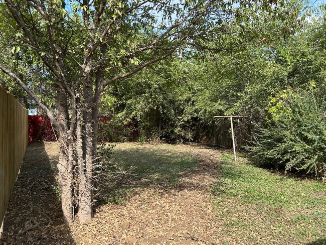 Photo - 5605 Hiett Ct