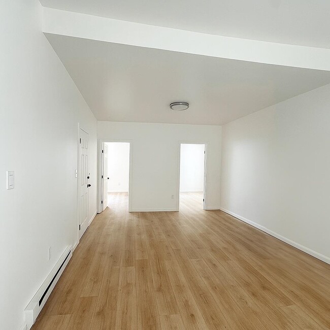 Photo - 519 Mercer St