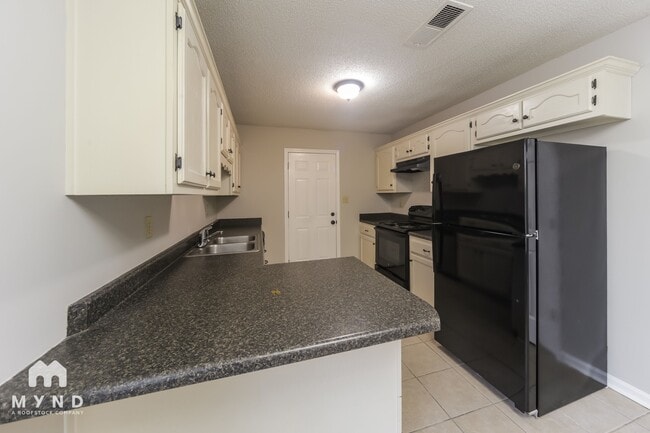 Photo - 3054 Caitlynn Circle S