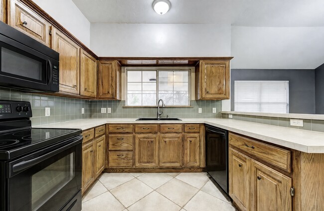 Photo - 1705 Concord Dr
