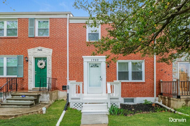 Photo - 1760 Weston Ave