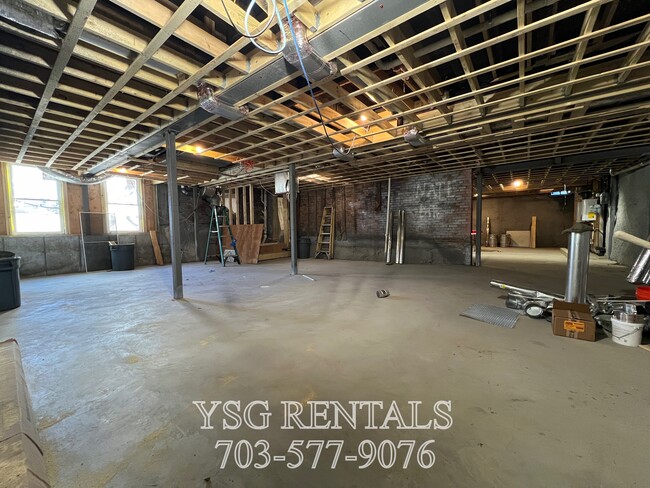 Photo - 17-19 Lambert Ave