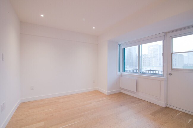 Photo - 3455 Rue Aylmer Unité 905