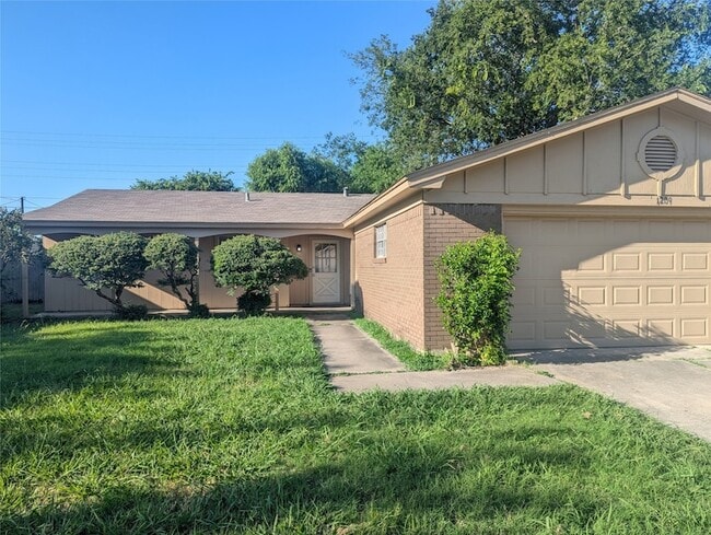Photo - 1209 Cordell St Casa