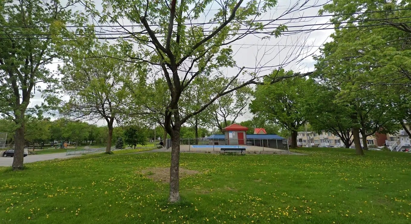 Photo - 5252 Rue De Charleroi