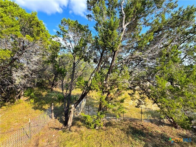 Photo - 776 Lookout Dr