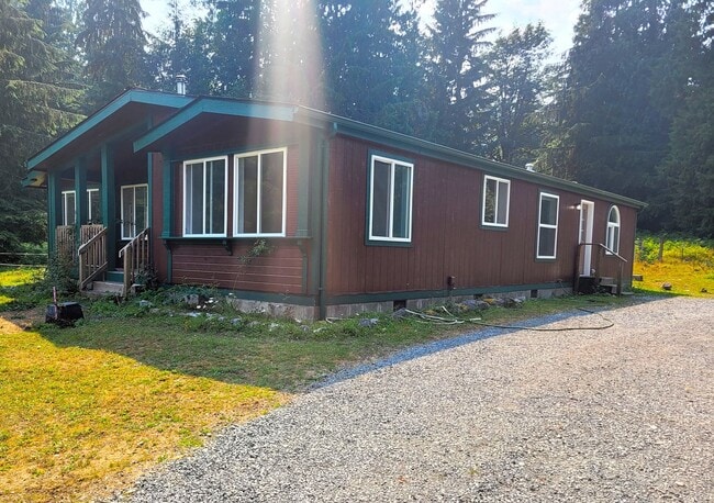 Photo - Country Home in secluded Mosquito Lake Rd Location